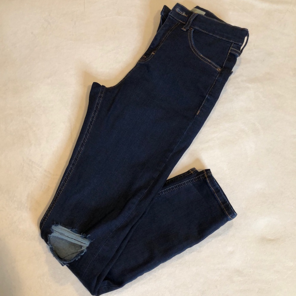 NWOT TopShop Moto Jamie Ripped Ankle Skinny Jeans